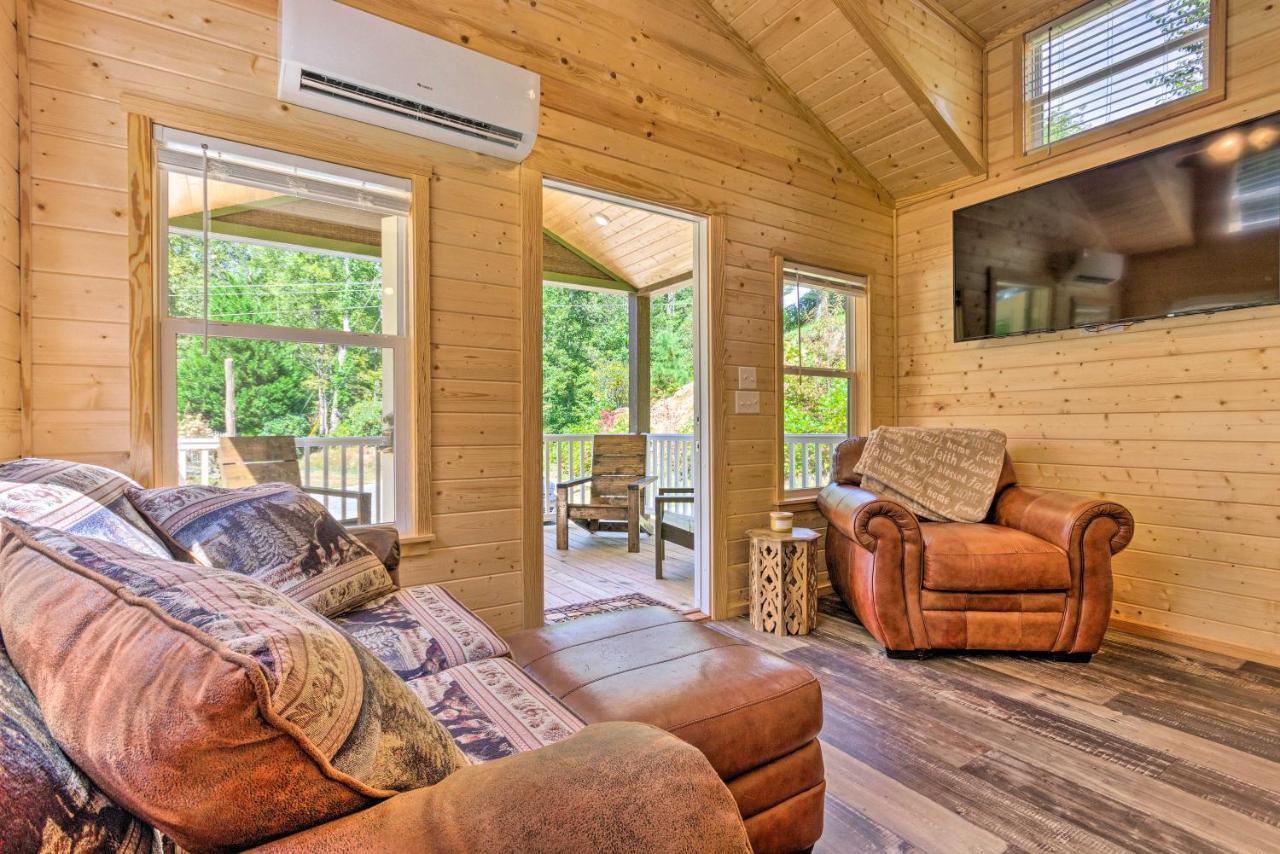 Quaint Mtn Cabin Tiny Living Near Big Adventure Brevard Ngoại thất bức ảnh
