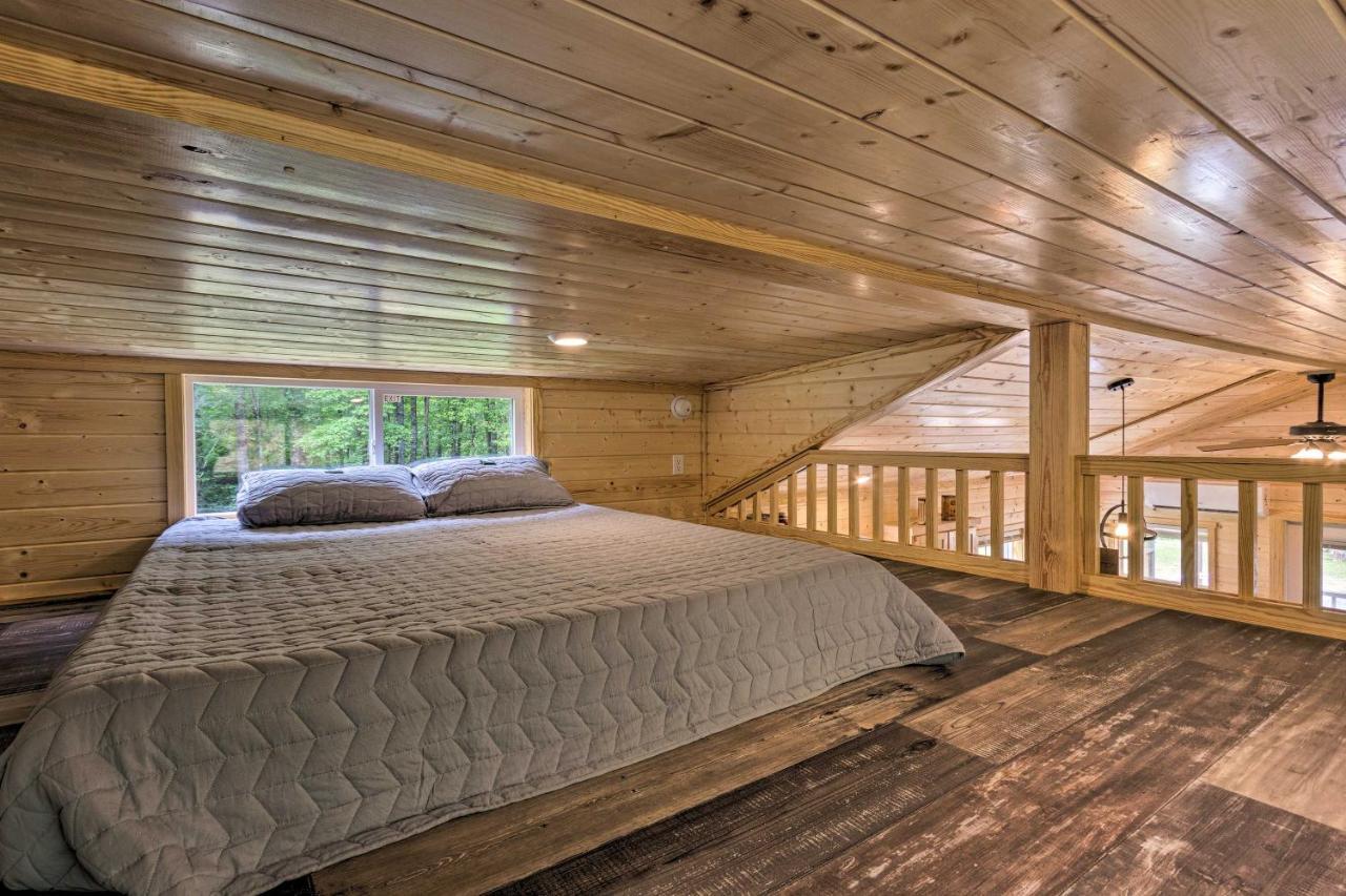Quaint Mtn Cabin Tiny Living Near Big Adventure Brevard Ngoại thất bức ảnh